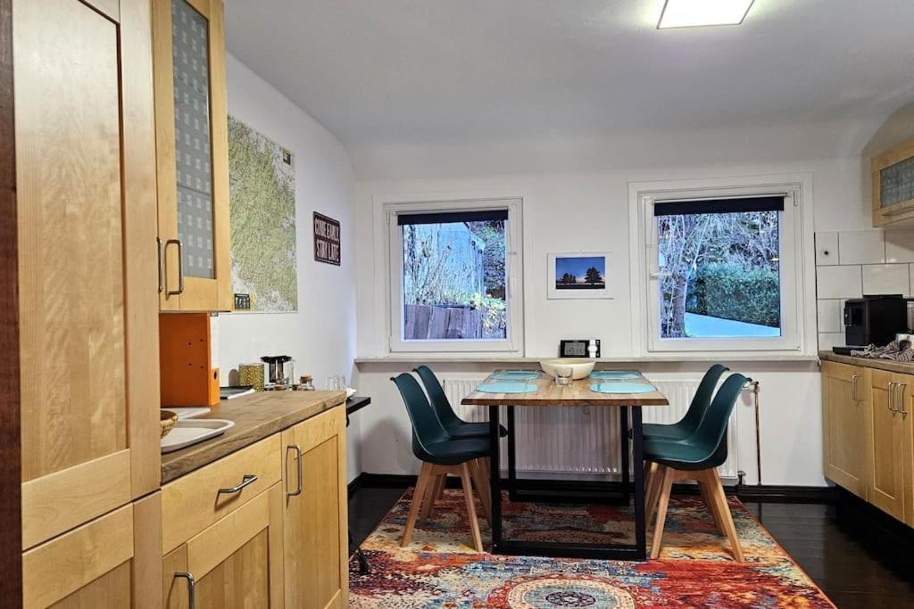 Stadt-Ferienwohnung Mit 55 M² Fuer 2 Erw. Personen Und Kind Bis 3 Jahren บัดเลาเทอร์แบร์ก ภายนอก รูปภาพ